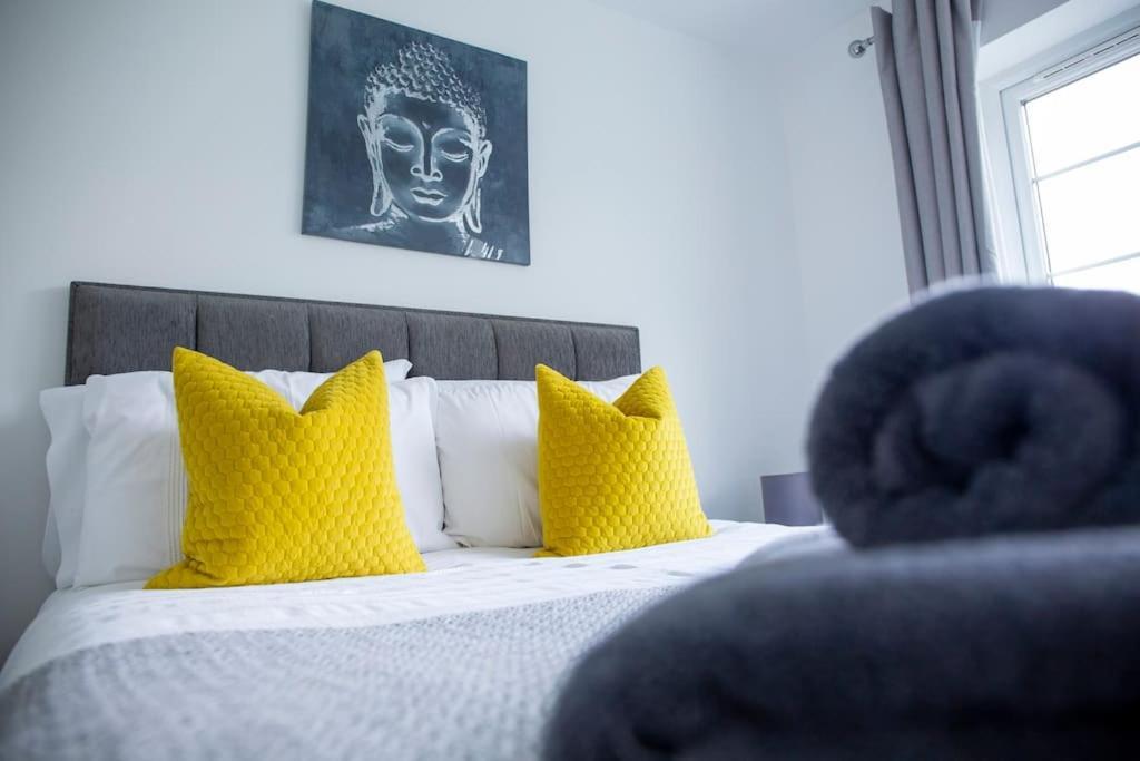 Bridge House Apartments - Free Parking Shottery المظهر الخارجي الصورة